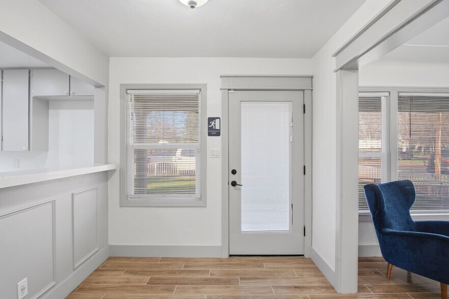 More Photos Of 2250 Colorado Ave, Turlock Healthcare For Sale