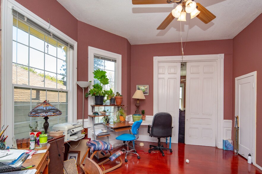 More Photos Of 3041-3049 Sacramento St, Berkeley Apartments For Sale