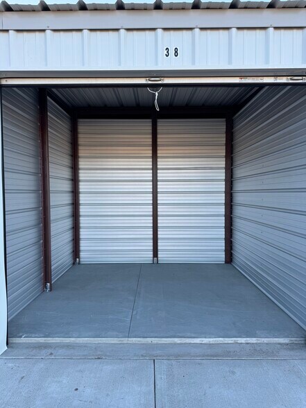 More Photos Of 213 Kearney St, Kimball Self Storage For Sale