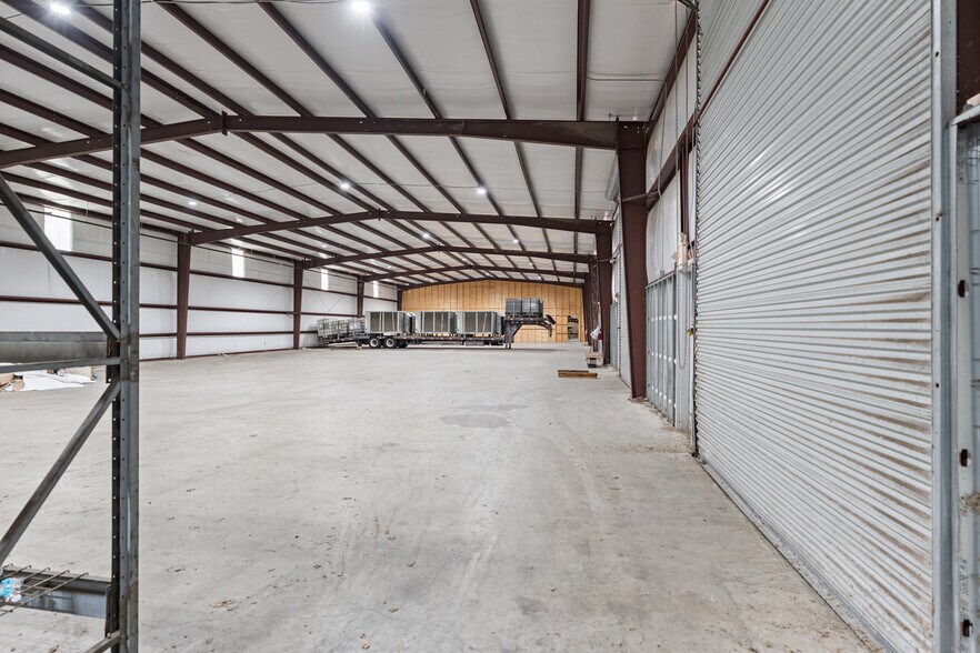 More Photos Of 1465 Brittmoore Rd, Houston Distribution For Sale