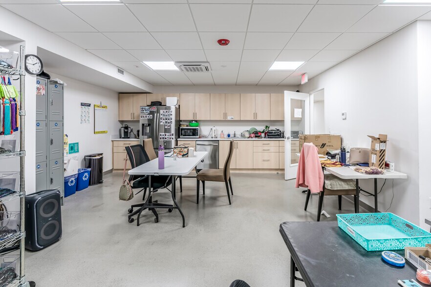 More Photos Of 1014 N Dixie Hwy, Lake Worth Beach Loft Creative Space For Sale