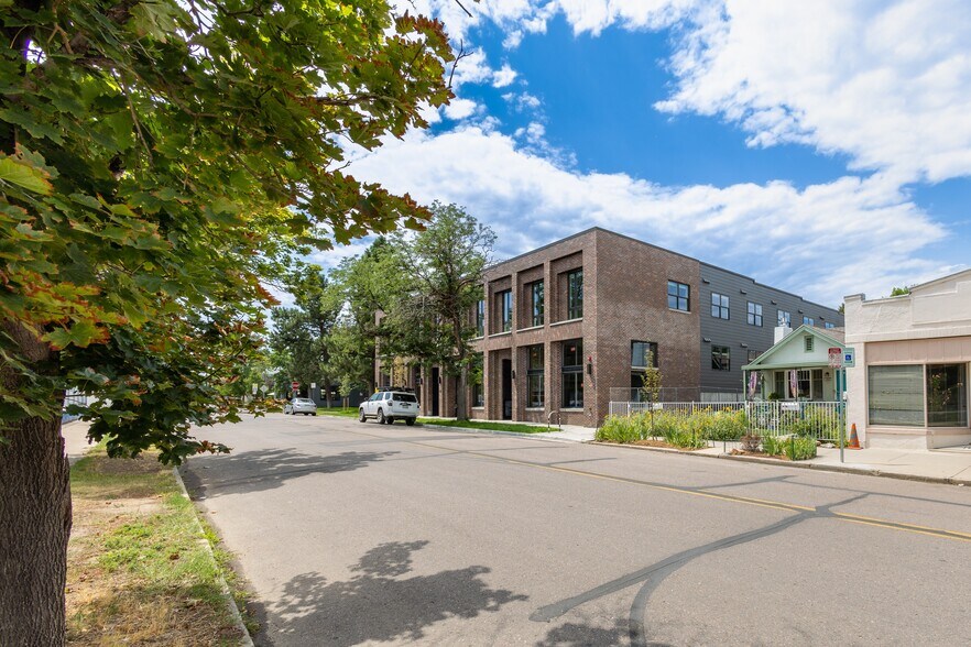 More Photos Of 1775 S Pearl St, Denver Apartments For Sale