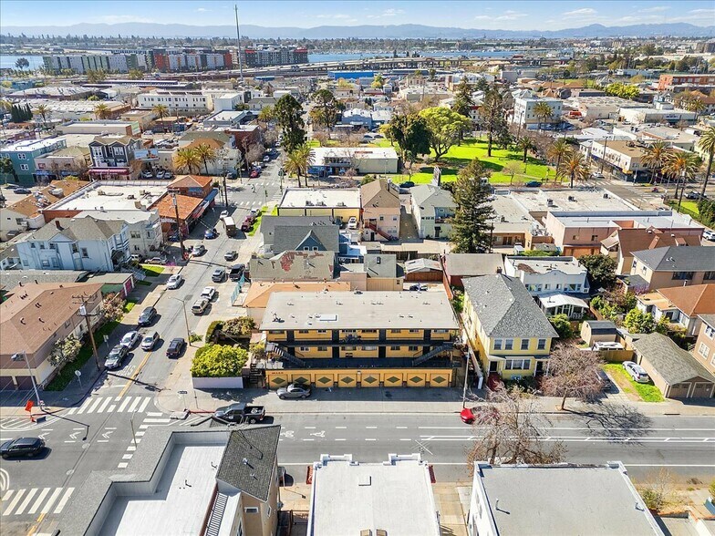 More Photos Of 635 E 15th St, Oakland Apartments For Sale