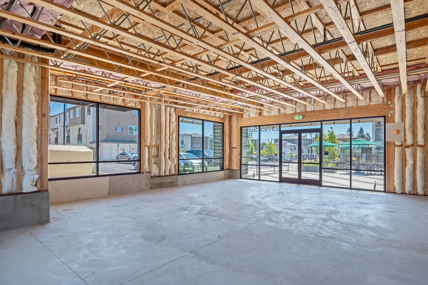 More Photos Of 29705 Mission Blvd, Hayward Storefront For Lease