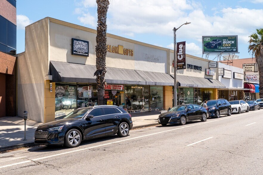 More Photos Of 15143-15153 Ventura Blvd, Sherman Oaks Storefront For Sale