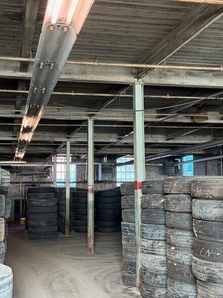 More Photos Of 2729 Ossipee Front St, Elon Truck Terminal For Sale