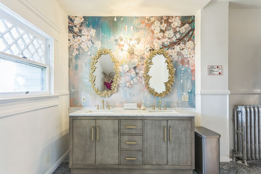 More Photos Of 100 W Main St, Boise Office Residential For Lease