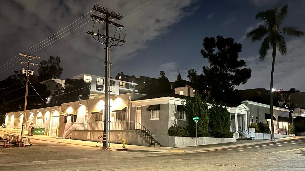 More Photos Of 2553-2555 State St, San Diego Light Distribution For Lease
