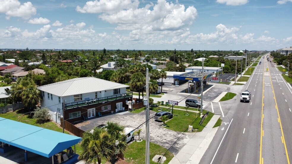 More Photos Of 1520 N Highway A1A, Indialantic General Retail For Sale