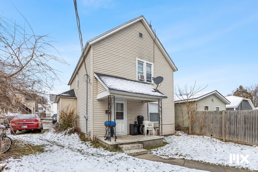 More Photos Of , Grand Rapids Multifamily For Sale