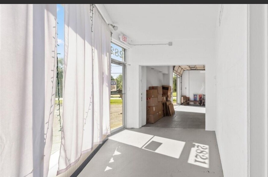 More Photos Of 2821 E Aurora Rd, Twinsburg Freestanding For Sale