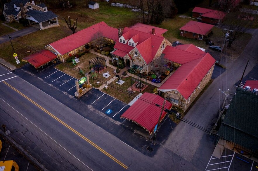 Primary Photo Of 290 N Main St, Robbinsville Hotel For Sale