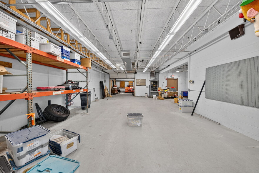 More Photos Of 234 O'Neil Blvd, Attleboro Manufacturing For Sale