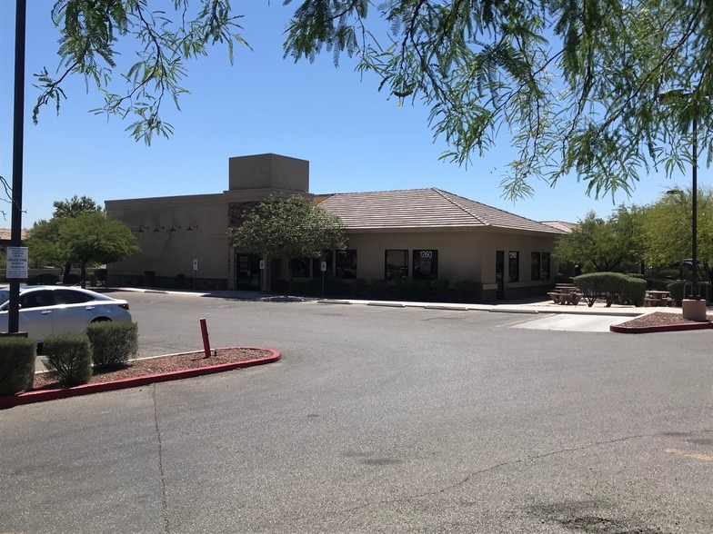 More Photos Of 1260 N Town Center Dr, Las Vegas Restaurant For Sale