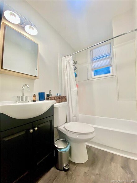 More Photos Of 82 Water St, Torrington Apartments For Lease