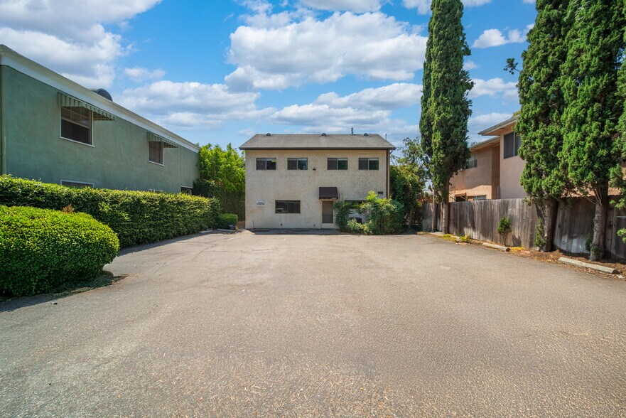 More Photos Of 2120 Huntington Dr, South Pasadena Office Residential For Sale
