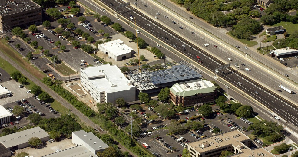 More Photos Of 8611 N Mo Pac Expy, Austin Medical For Lease