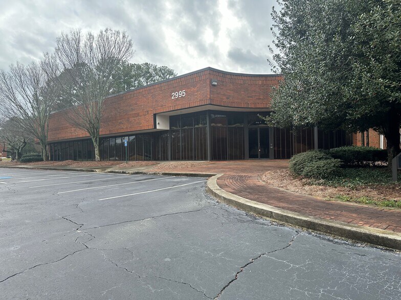 More Photos Of 2995 Courtyards Dr, Peachtree Corners Distribution For Lease