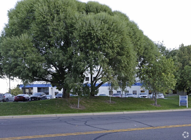 More Photos Of 1078 S 250 E, Provo Office For Lease
