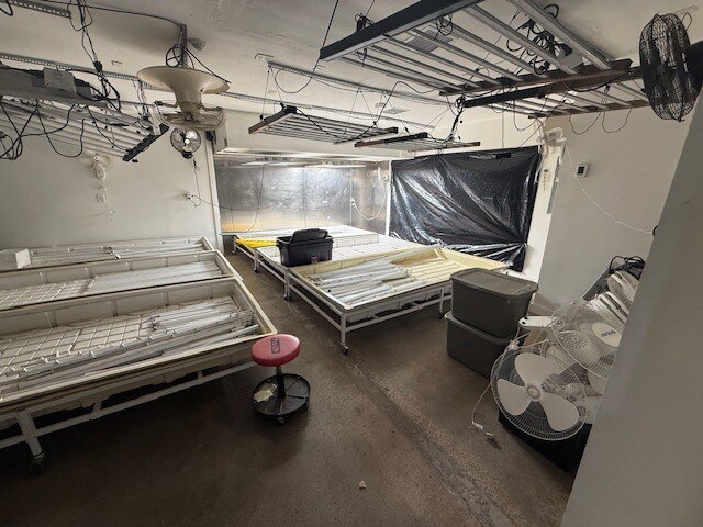 More Photos Of 4300 W Rogers Blvd, Skiatook Freestanding For Sale