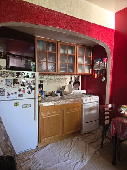 More Photos Of 689-693 Beck St, Bronx Apartments For Sale
