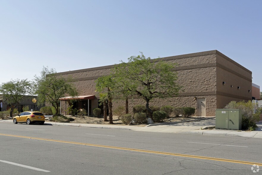 More Photos Of 77824 Wildcat Dr, Palm Desert Warehouse For Lease
