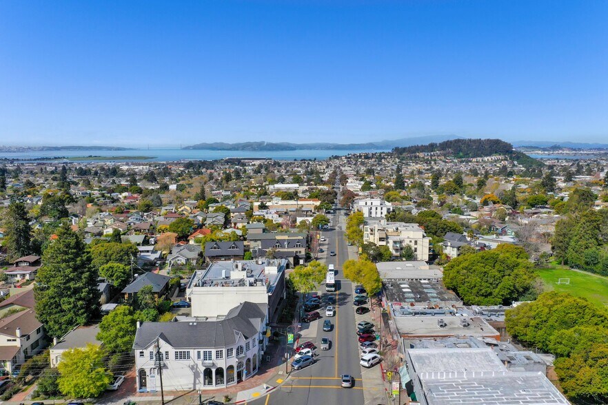 More Photos Of 1758-1760 Solano Ave, Berkeley Storefront Retail Office For Sale