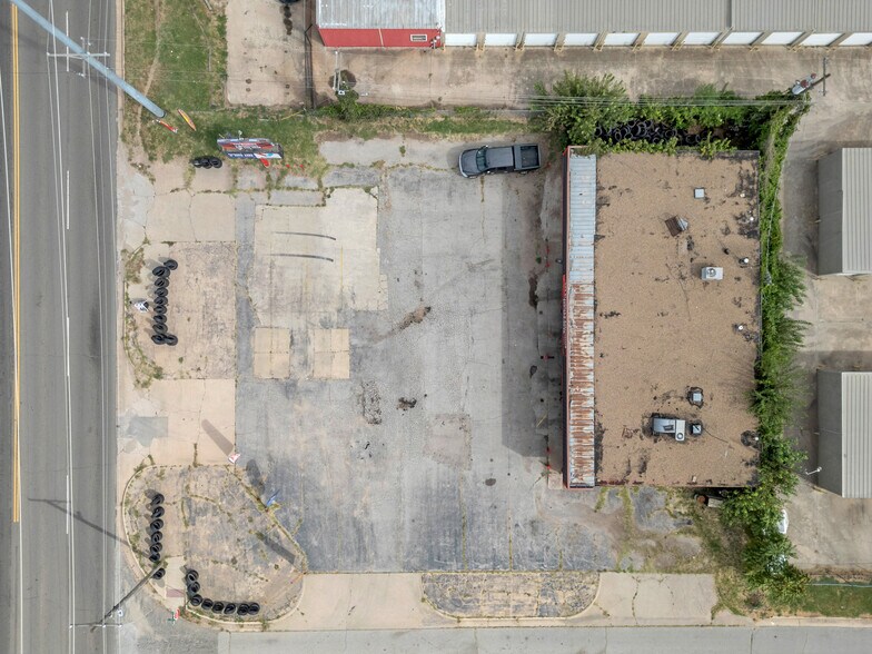 More Photos Of 700 N Council Rd, Oklahoma City Service For Sale