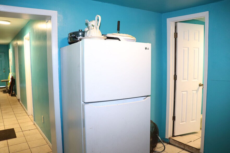 More Photos Of 4410 38th Ave, Vero Beach Multifamily For Sale