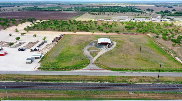 More Photos Of 18th Street, Hondo Land For Sale