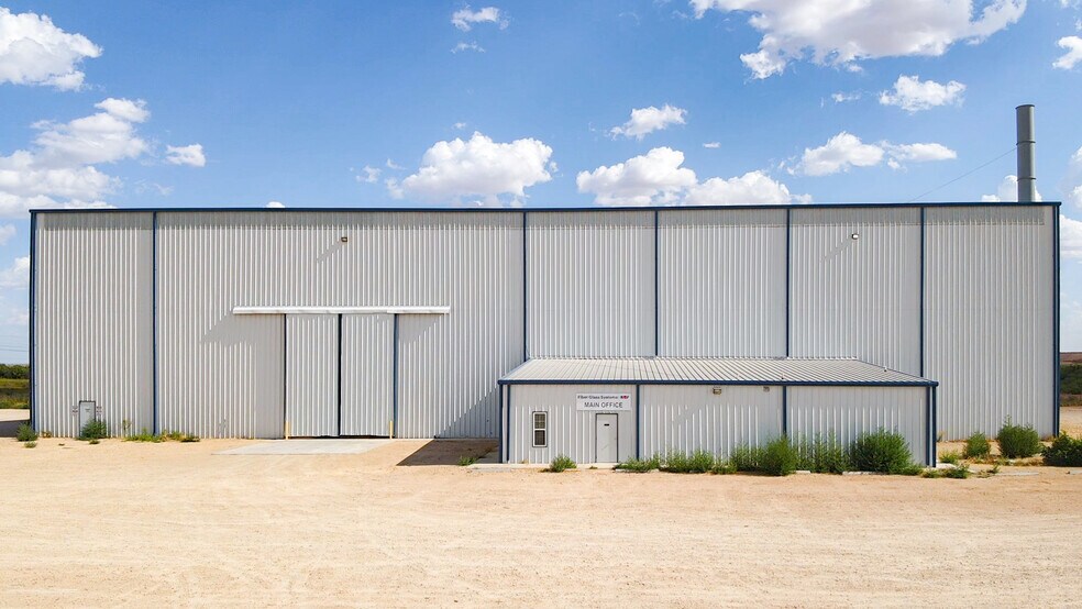 More Photos Of 2599 FM 3033, Stanton Warehouse For Lease