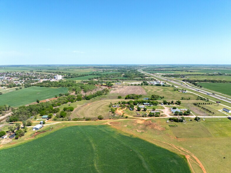 More Photos Of 3062 Interstate 40 S Service Road, Hydro Land For Sale