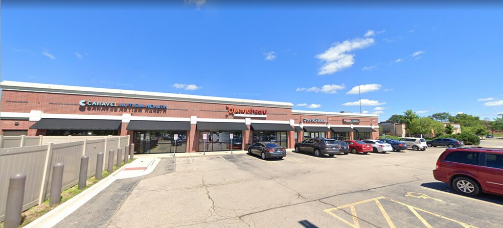 Primary Photo Of 6575-6595 E State St, Rockford Storefront For Lease