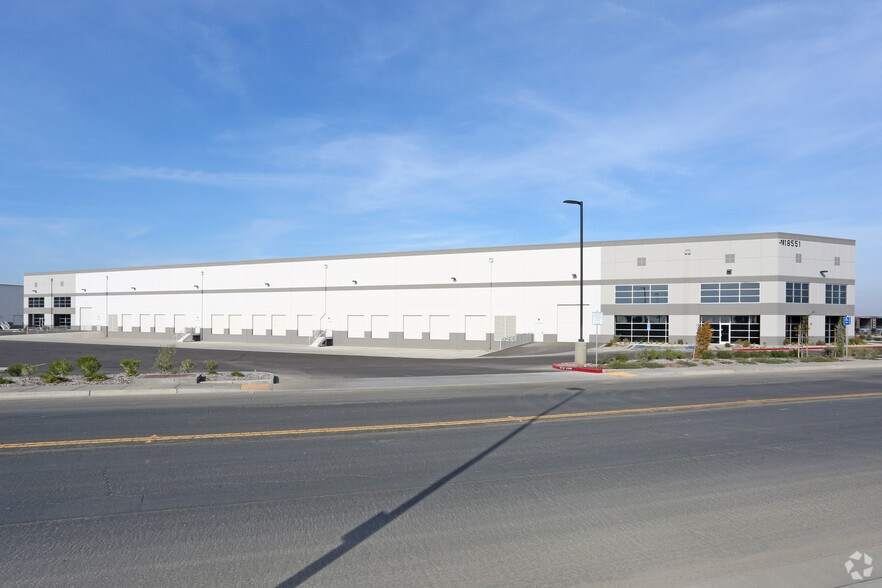 More Photos Of 18551 Christopher Way, Lathrop Warehouse For Lease