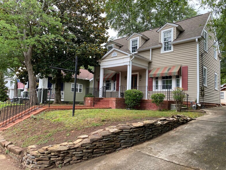 More Photos Of 9 East Ave, Greenville Office Residential For Sale