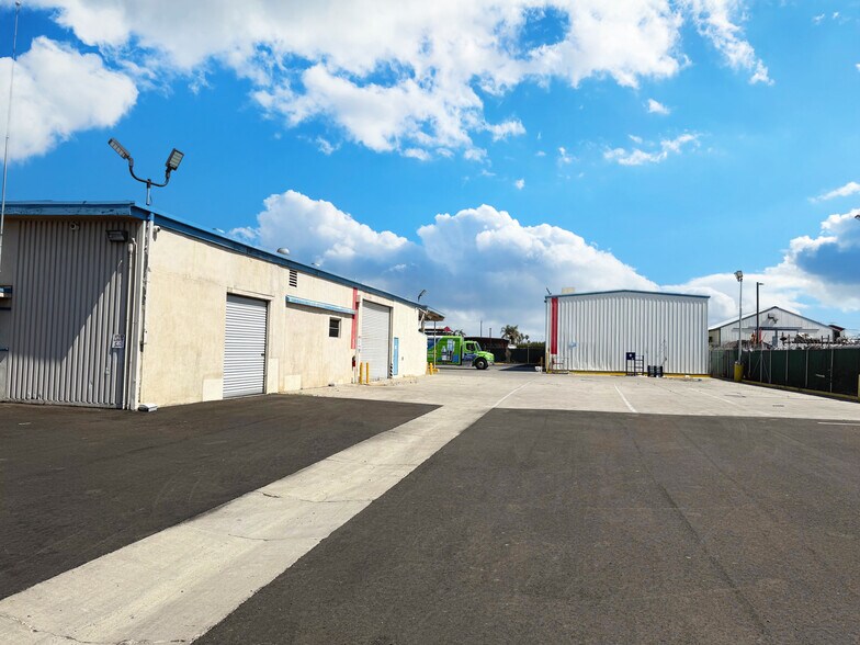 More Photos Of 380 Lawson Rd, Bakersfield Warehouse For Lease