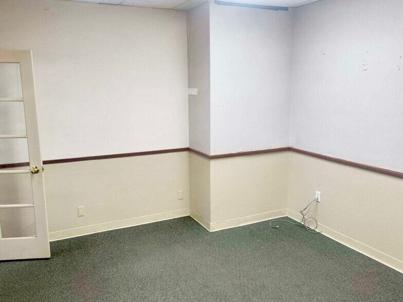 More Photos Of 935 Riverside Ave, Paso Robles Medical For Sale