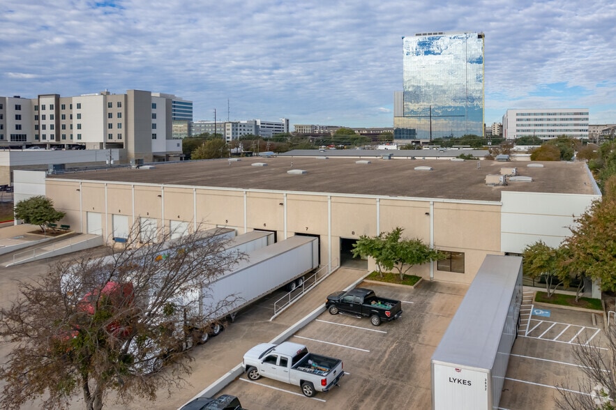 More Photos Of 2525 Kramer Ln, Austin Warehouse For Lease