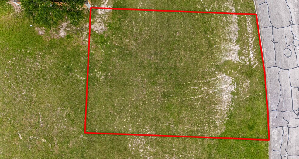 More Photos Of The Enclave, Waco Land For Sale