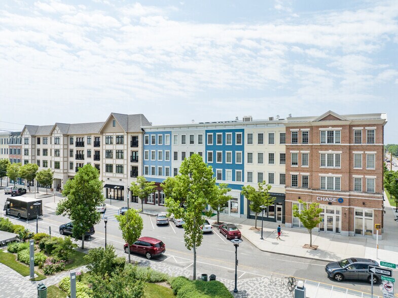 More Photos Of 10-40 Station Dr, Wyandanch Apartments For Lease