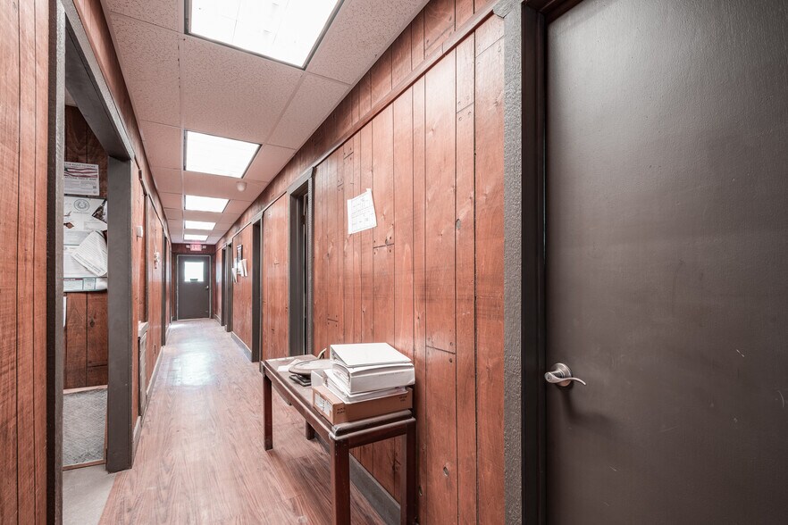 More Photos Of 8325 Miller Road 2, Houston Warehouse For Sale