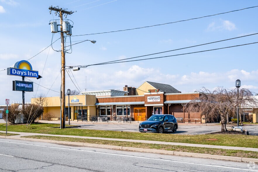 More Photos Of 4853 W Henrietta Rd, Henrietta Hotel For Sale