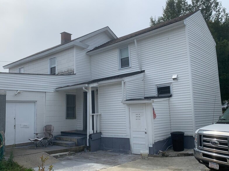 More Photos Of 334 Columbus Ave, Pittsfield Warehouse For Sale