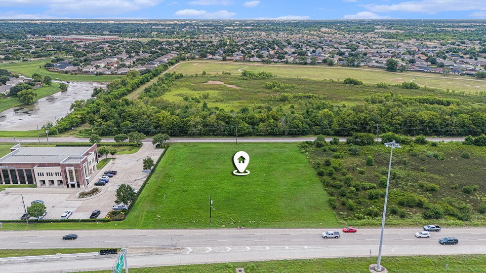 More Photos Of 8521 S Sam Houston Pkwy, Houston Land For Sale