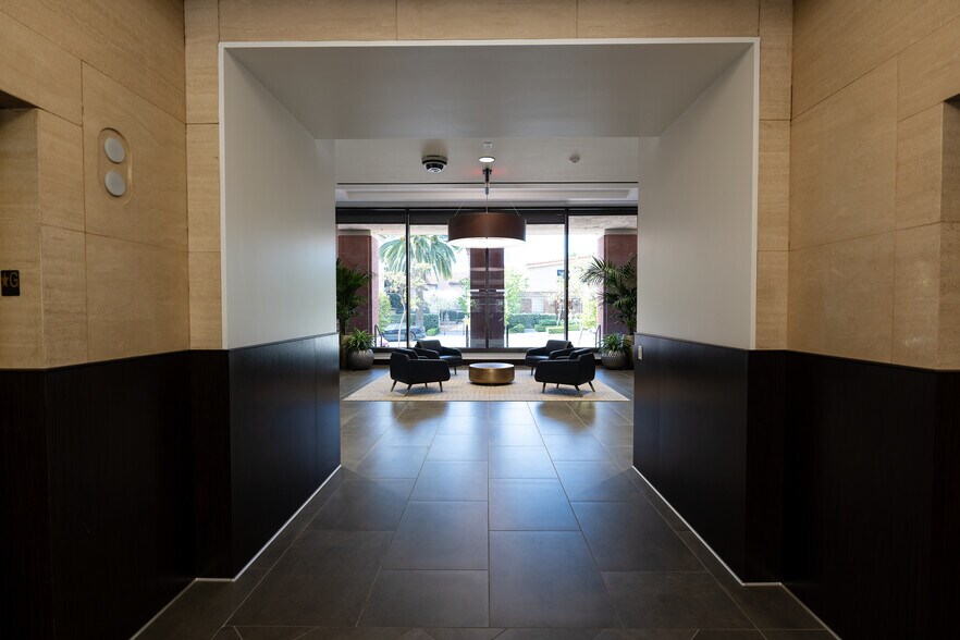 More Photos Of 100 E Corson St, Pasadena Office For Lease