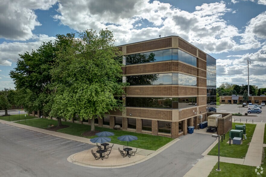 More Photos Of 1000 Victors Way, Ann Arbor Medical For Lease