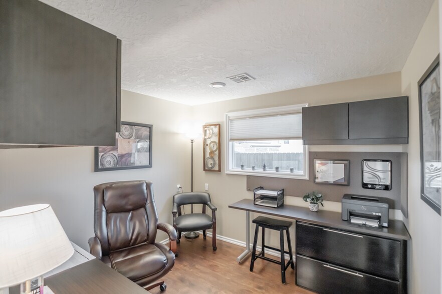 More Photos Of 1209-1215 Shortridge St SE, Albany Office Residential For Sale