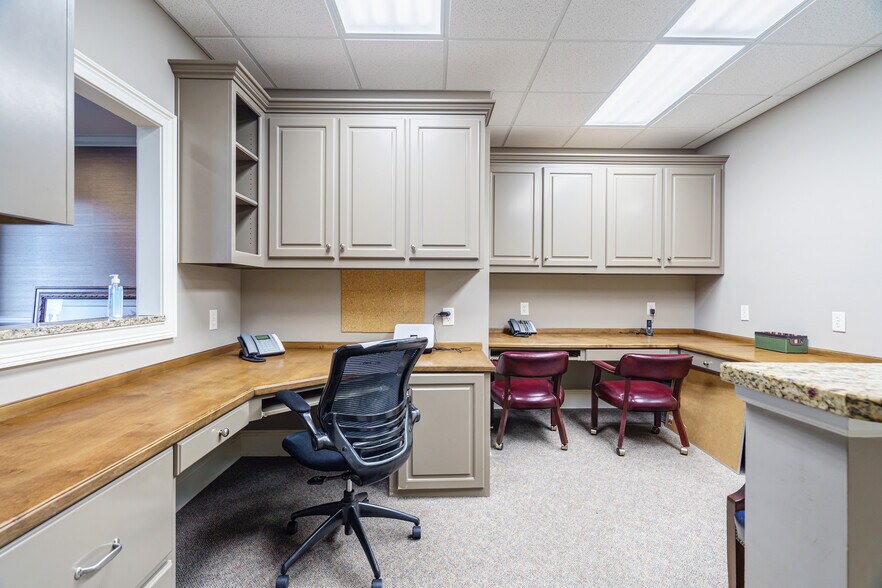 More Photos Of 112 Harmony Crossing, Eatonton Medical For Lease