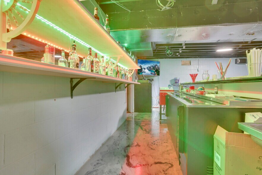 More Photos Of 609 Mill St, New Lexington Restaurant For Sale