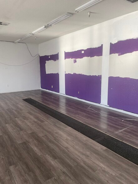 More Photos Of 16438-16460 S Cambridge Dr, Lathrop General Retail For Lease